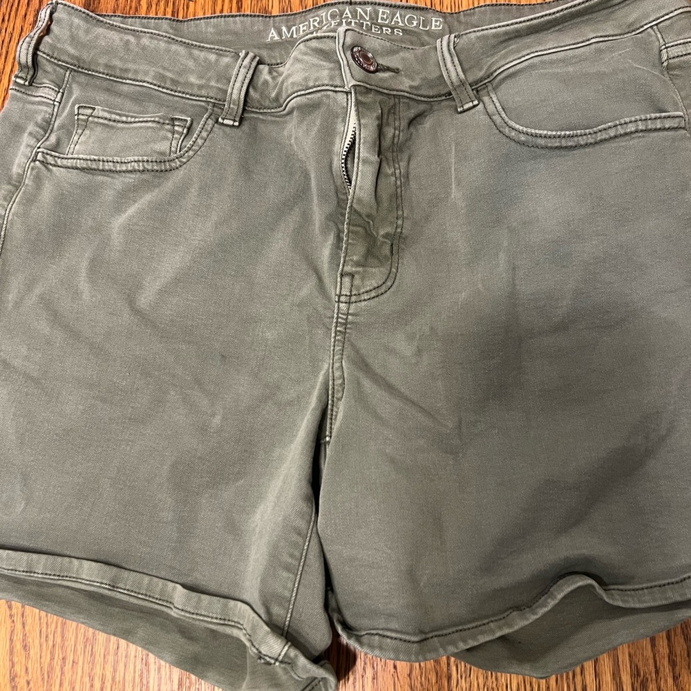 American Eagle Outfitters Women's Shorts